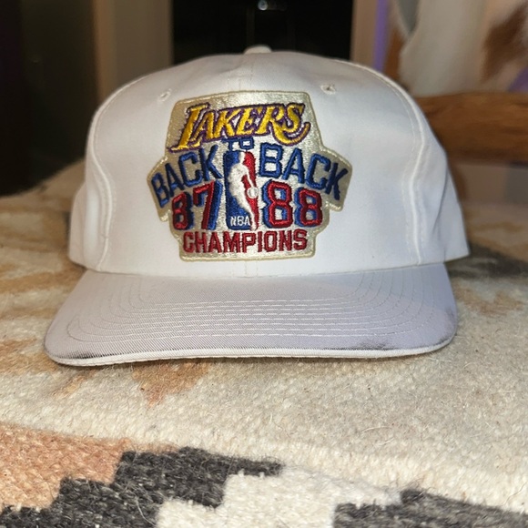 RARE Vintage 1987-1988 Los Angeles Lakers NBA Back to Back Championship Hat